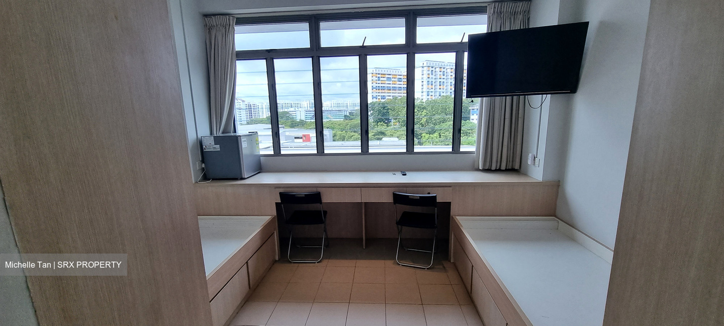 Boon Lay Drive (D22), Apartment #476531221